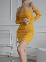 Muat gambar ke penampil Galeri, Kadaka D-0220 Bodycon Scrunch Tube Dress Kemben Long Sleeves
