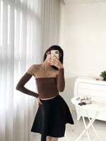 Muat gambar ke penampil Galeri, Kadaka T-0493 Sabrina Top Wanita Lengan Panjang Knit Stretch
