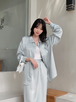 Muat gambar ke penampil Galeri, Kadaka T-0506 Kemeja Satin Oversized Double Pocket
