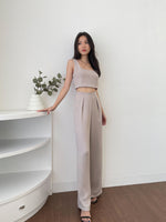 Muat gambar ke penampil Galeri, Kadaka B-0168 Kulot Wanita Culotte Celana Panjang High Waist Woven Premium
