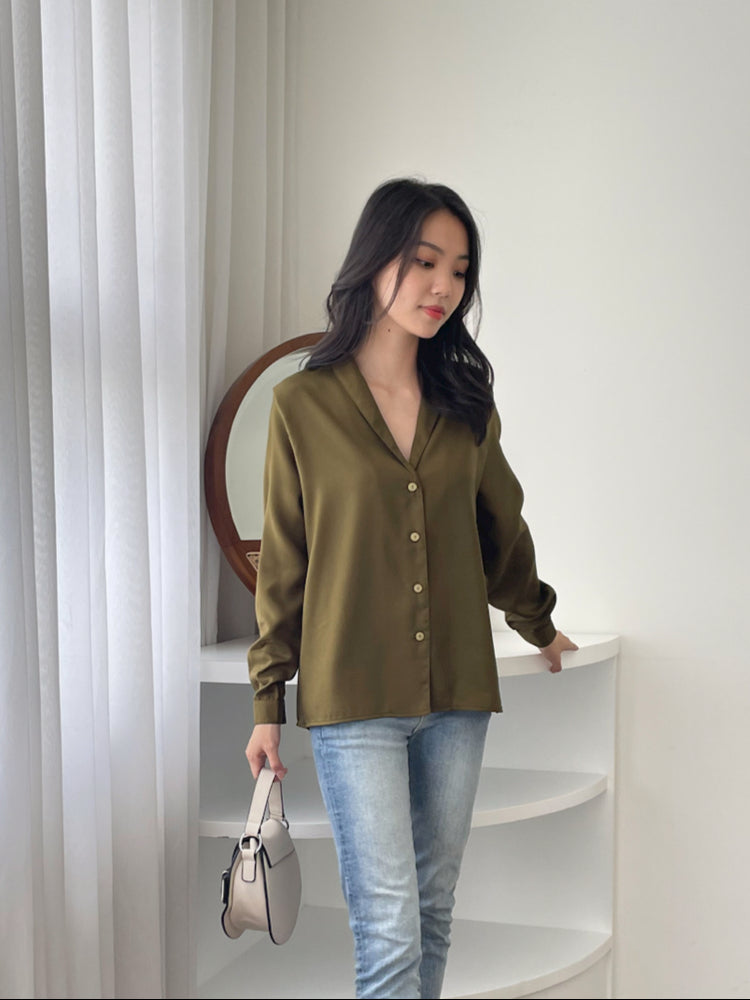 Kadaka T-0400 Kemeja Wanita Long Sleeves Shirt