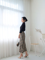 Muat gambar ke penampil Galeri, Kadaka B-0140 Skirt Tweed Midi Tartan Kotak-kotak Korea
