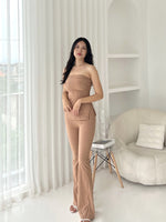 Muat gambar ke penampil Galeri, Kadaka T-0523 Tube Top Corduroy Stretch | Atasan Kemben Corduroy
