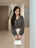 Load image into Gallery viewer, Kadaka T-0440 Floral Pattern Blouse Wanita Tangan Panjang
