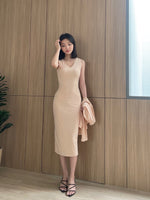 Muat gambar ke penampil Galeri, Kadaka D-0248 Midi Bodycon Dress Vneck Embroidery | Dress Wanita
