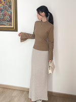 Muat gambar ke penampil Galeri, Kadaka B-0216 Knit Stretch Mozaic Pattern Maxi Skirt | Rok Wanita Panjang Motif
