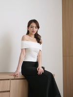 Muat gambar ke penampil Galeri, Kadaka T-0535 Top Off Shoulder Ribbed Knit | Atasan Sabrina Wanita
