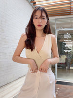 Muat gambar ke penampil Galeri, Kadaka T-0505 Sleeveless Tanktop Overslag Knit | Atasan Wanita
