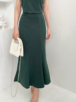 Muat gambar ke penampil Galeri, Kadaka B-0212 Mermaid Midi Skirt Knit | Rok Knit Wanita
