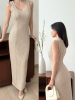 Muat gambar ke penampil Galeri, Kadaka D-0262 Tweed Sleeveless Maxi Dress | Dress Panjang Wanita Tweed
