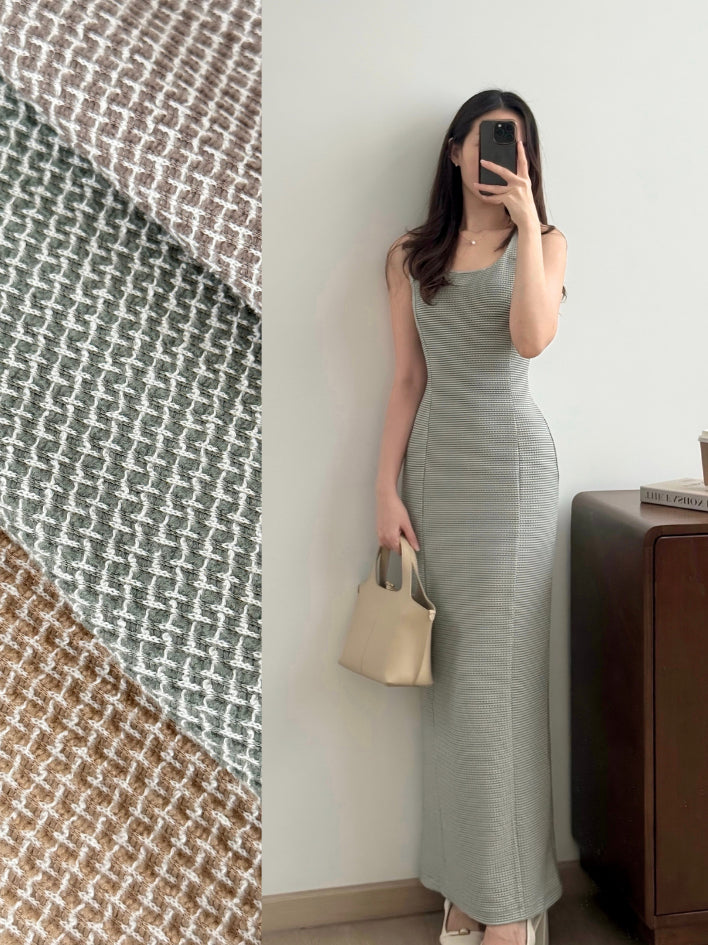 Kadaka D-0262 Tweed Sleeveless Maxi Dress | Dress Panjang Wanita Tweed