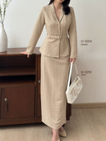 Muat gambar ke penampil Galeri, Kadaka B-0229 Tweed Maxi Skirt Stretch | Rok Panjang Wanita
