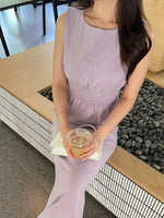 Muat gambar ke penampil Galeri, Kadaka T-0559 Sleeveless Scrunch Top | Atasan Wanita Detail Smock Pinggang
