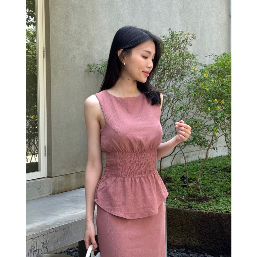 Kadaka T-0559 Sleeveless Scrunch Top | Atasan Wanita Detail Smock Pinggang