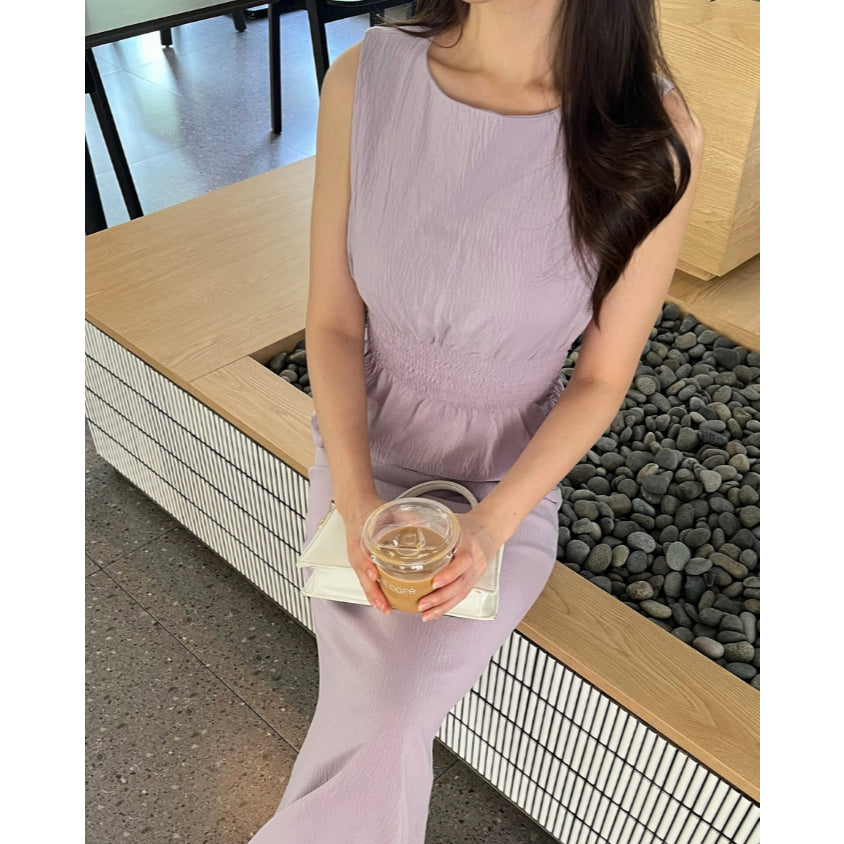 Kadaka T-0559 Sleeveless Scrunch Top | Atasan Wanita Detail Smock Pinggang