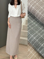 Muat gambar ke penampil Galeri, Kadaka B-0229 Tweed Maxi Skirt Stretch | Rok Panjang Wanita
