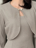 Muat gambar ke penampil Galeri, Kadaka O-0213 Long Sleeve Tweed Crop Outer | Luaran Wanita Outer Lengan Panjang
