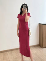 Muat gambar ke penampil Galeri, Kadaka D-0223 Maxi Dress with Slit | Dress Panjang Wanita
