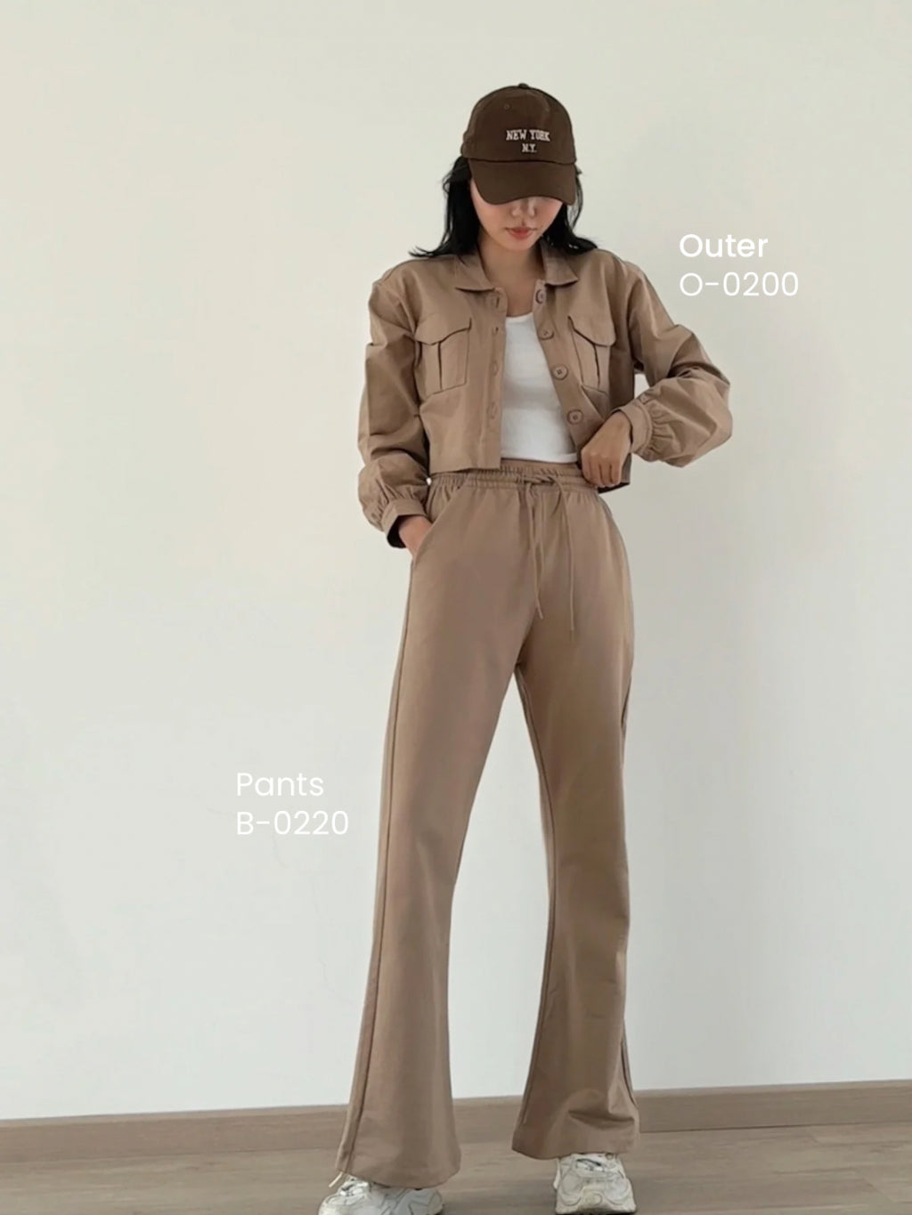 Kadaka B-0220 Cutbray Sweat Pants | Celana Sporty Wanita