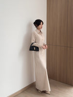 Load image into Gallery viewer, Kadaka D-0258 Long Sleeves Maxi Dress Waist Scrunch | Dress Panjang Wanita Lengan Panjang
