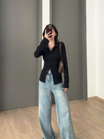 Muat gambar ke penampil Galeri, Kadaka T-0555 Fitted Cardigan Pleats Top | Atasan Wanita Cardi Pleats
