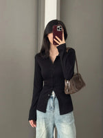 Muat gambar ke penampil Galeri, Kadaka T-0555 Fitted Cardigan Pleats Top | Atasan Wanita Cardi Pleats
