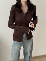 Muat gambar ke penampil Galeri, Kadaka T-0555 Fitted Cardigan Pleats Top | Atasan Wanita Cardi Pleats
