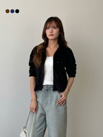 Muat gambar ke penampil Galeri, Kadaka Kent Jacket | Corduroy Zipper Jacket | Jaket Wanita | Brooklyn Collection O-0219

