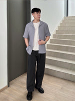 Load image into Gallery viewer, Kadaka MT-0226 Short Sleeve Shirt Men Pleats | Kemeja Pria Lengan Pendek Kerah Tidur
