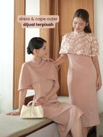 Load image into Gallery viewer, Kadaka O-0217 Cape Crop Outer | Luaran Outer Wanita
