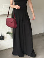Load image into Gallery viewer, Kadaka B-0209 Super Wide Leg Double Pleated Culottes | Celana Kulot Wanita
