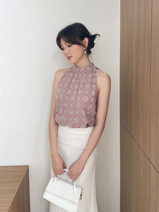 Kadaka T-0472 Halter Neck Top Embroidery Pattern