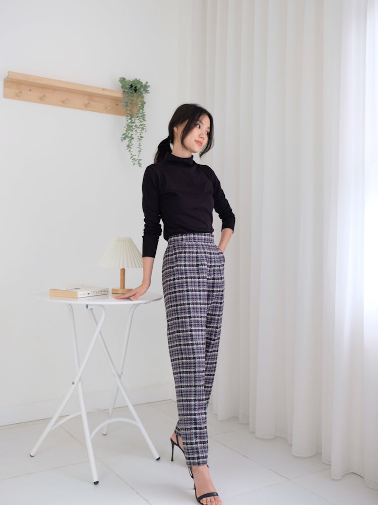 Kadaka B-0147 Plaid Tweed Tapered Pants Korean Style